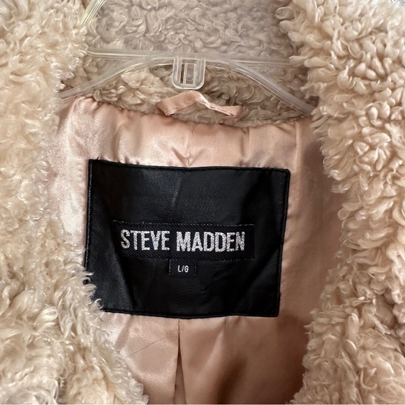 Oversized Fluffy Steve Madden Coat - Picture 3 of 4